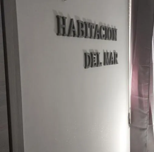 La Del Mar Konukevi 3*